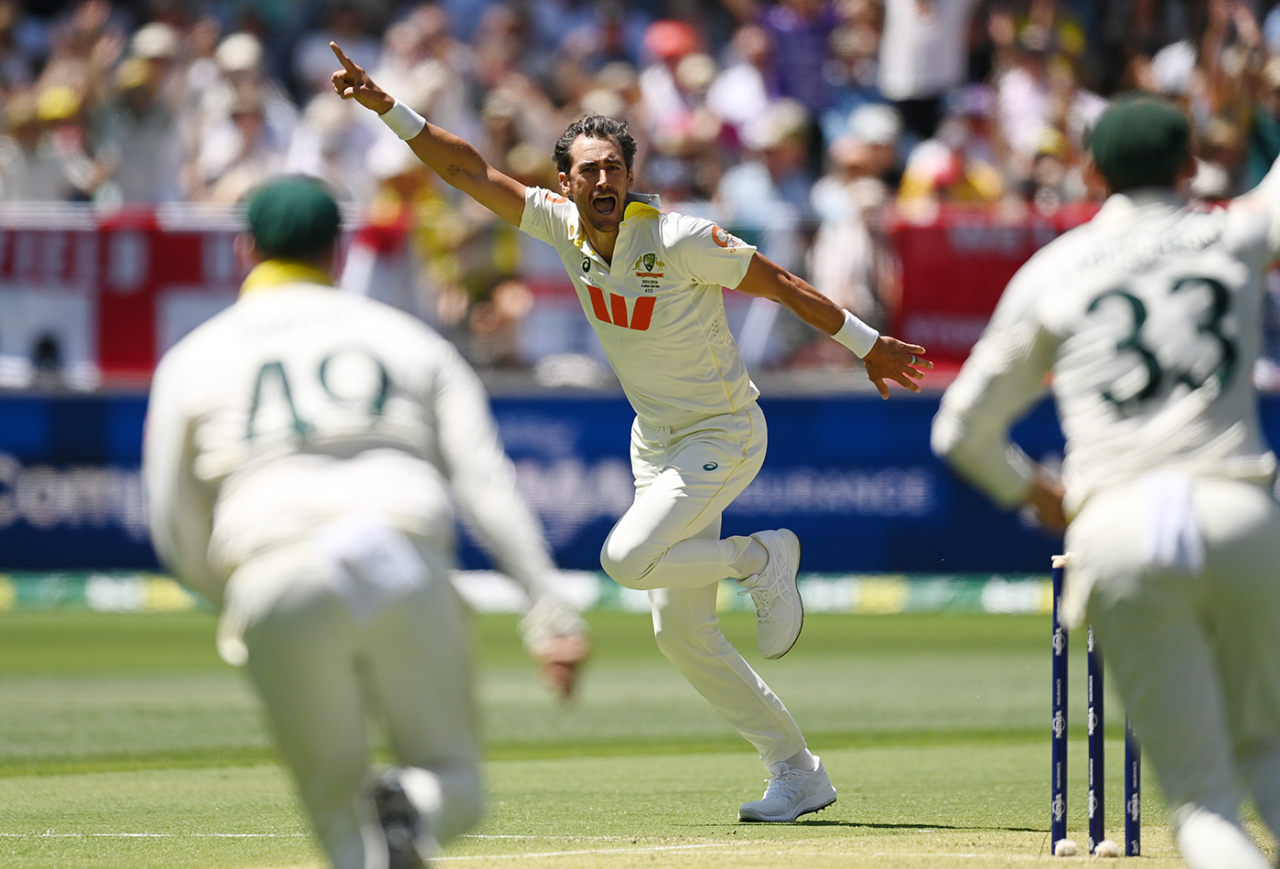 He did it again: Mitchell Starc struck in the first over to remove Zak Crawley, Australia vs England, 1st Test, The Ashes, Perth Stadium, November 21, 2025