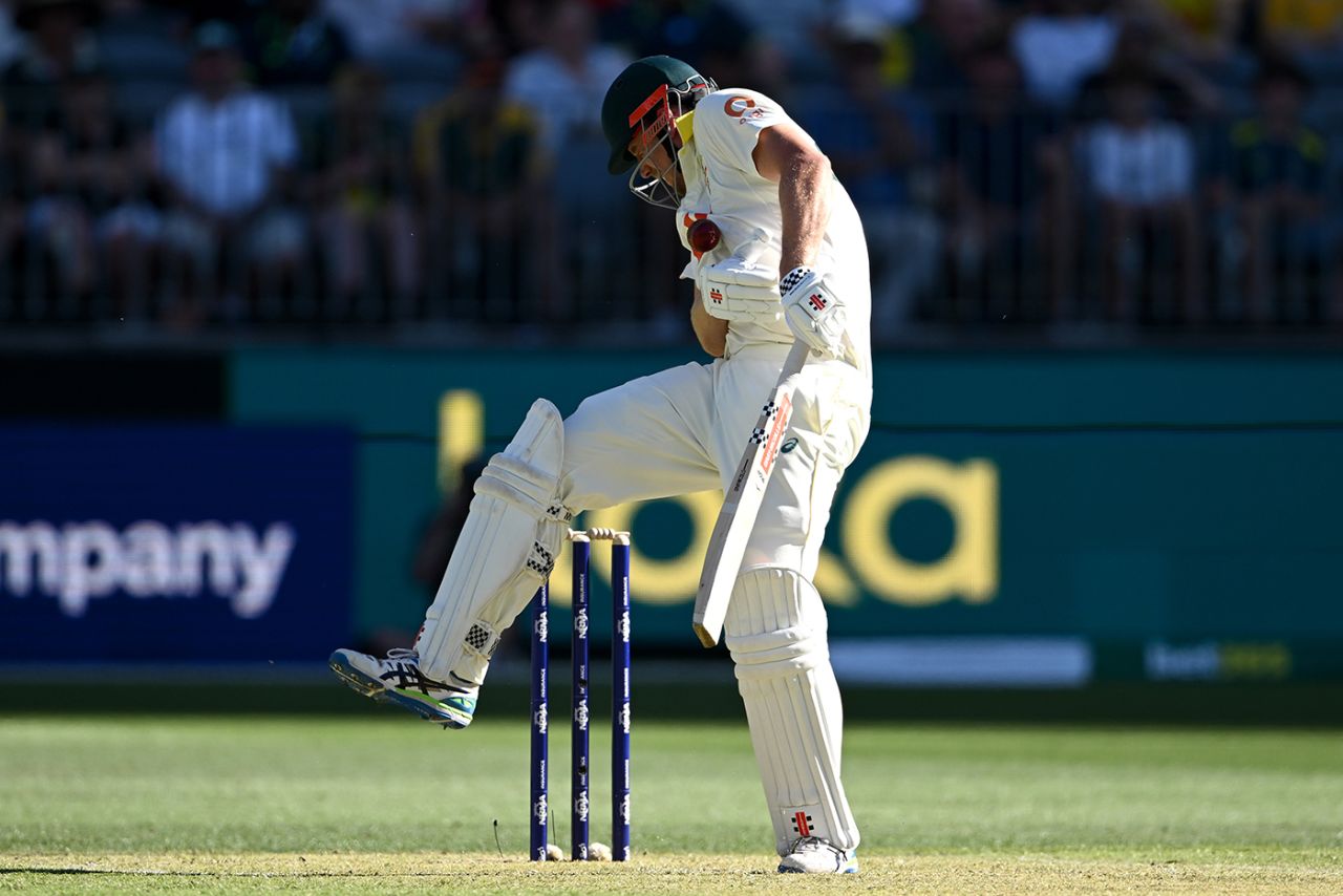 Cameron Green was struck on the helmet by Mark Wood, Australia vs England, 1st Test, The Ashes, Perth Stadium, November 21, 2025