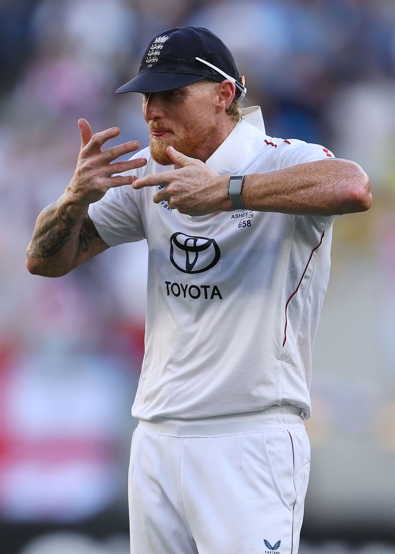Ben Stokes gestures for "rabbit pie", Australia vs England, 1st Test, The Ashes, Perth Stadium, November 21, 2025