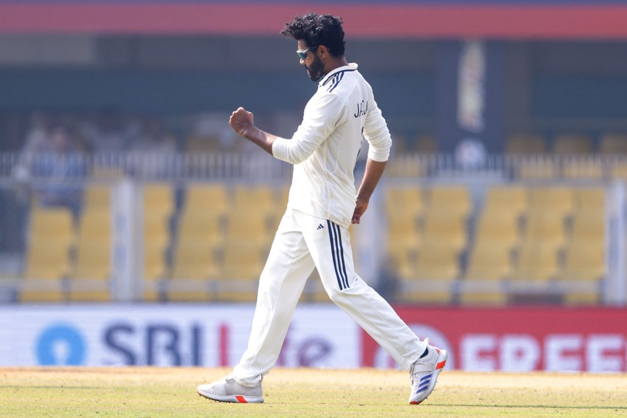 Ravindra Jadeja removed both the openers, India vs South Africa, 2nd Test, Guwahati, 4th day, November 25, 2025