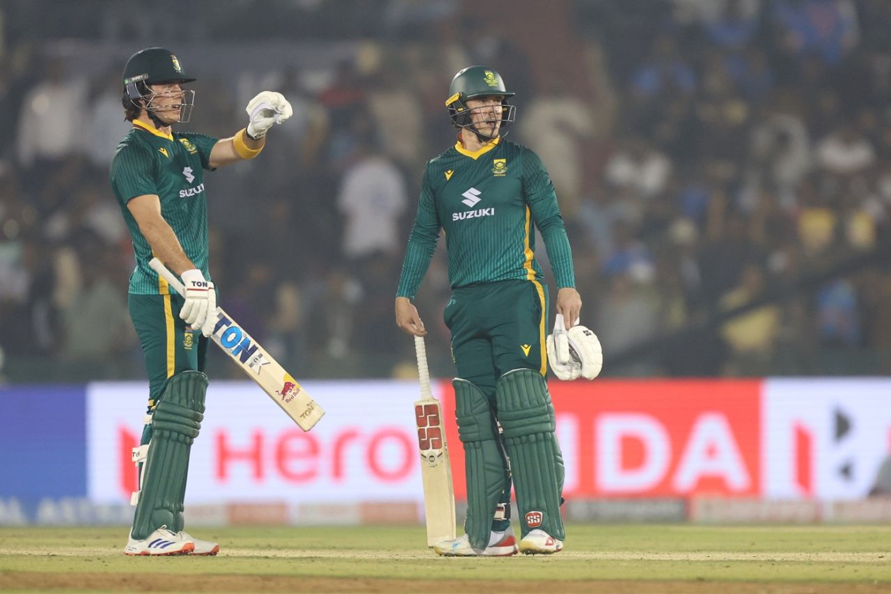 Dewald Brevis and Matthew Breetzke put up a solid stand, India vs South Africa, 2nd ODI, Raipur, December 3, 2025