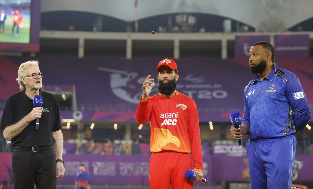 Kieron Pollard calls as Moeen Ali flips the coin, Gulf Giants vs MI Emirates, ILT20, Dubai, December 4, 2025