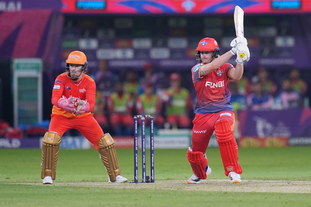 Jordan Cox flays one through the off side, Dubai Capitals vs Gulf Giants, ILT20 2025-26, Dubai, December 6, 2025