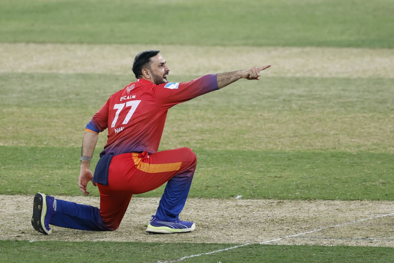 Mohammad Nabi took 2 wickets and conceded just 12 runs, Abu Dhabi Knight Riders vs Dubai Capitals, ILT20 2025-26, Dubai, December 7, 2025