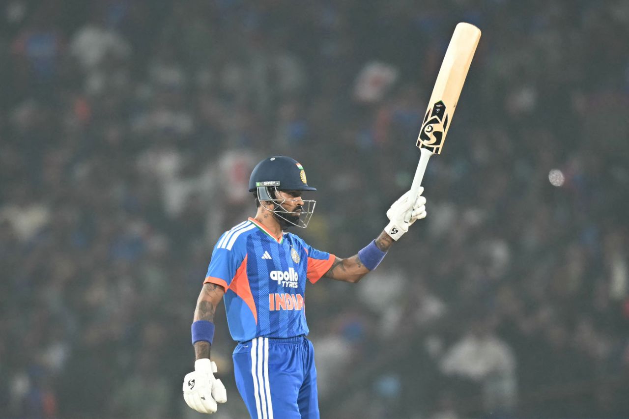 Hardik Pandya celebrates his fifty, India vs South Africa, 1st T20I, Cuttack, December 9, 2025