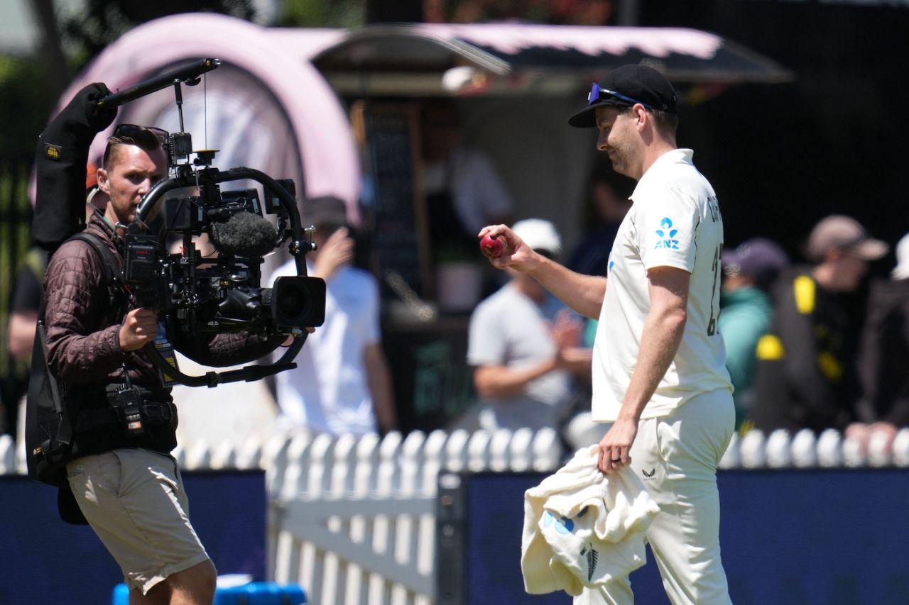 Jacob Duffy shows off the ball after finishing West Indies' innings, New Zealand vs West Indies, 2nd Test, Wellington, 3rd day, December 12, 2025
