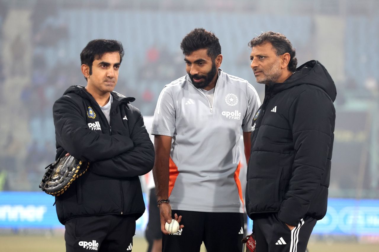 Gautam Gambhir, Jasprit Bumrah and Sitanshu Kotak in conversation, India vs South Africa, 4th T20I, Lucknow, December 17, 2025