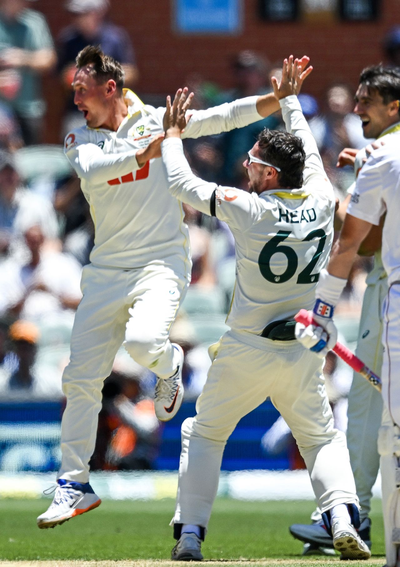 Marnus Labuschagne celebrates his catch to dismiss Ollie Pope, Australia vs England, 3rd Test, Adelaide, 4th day, December 20, 2025
