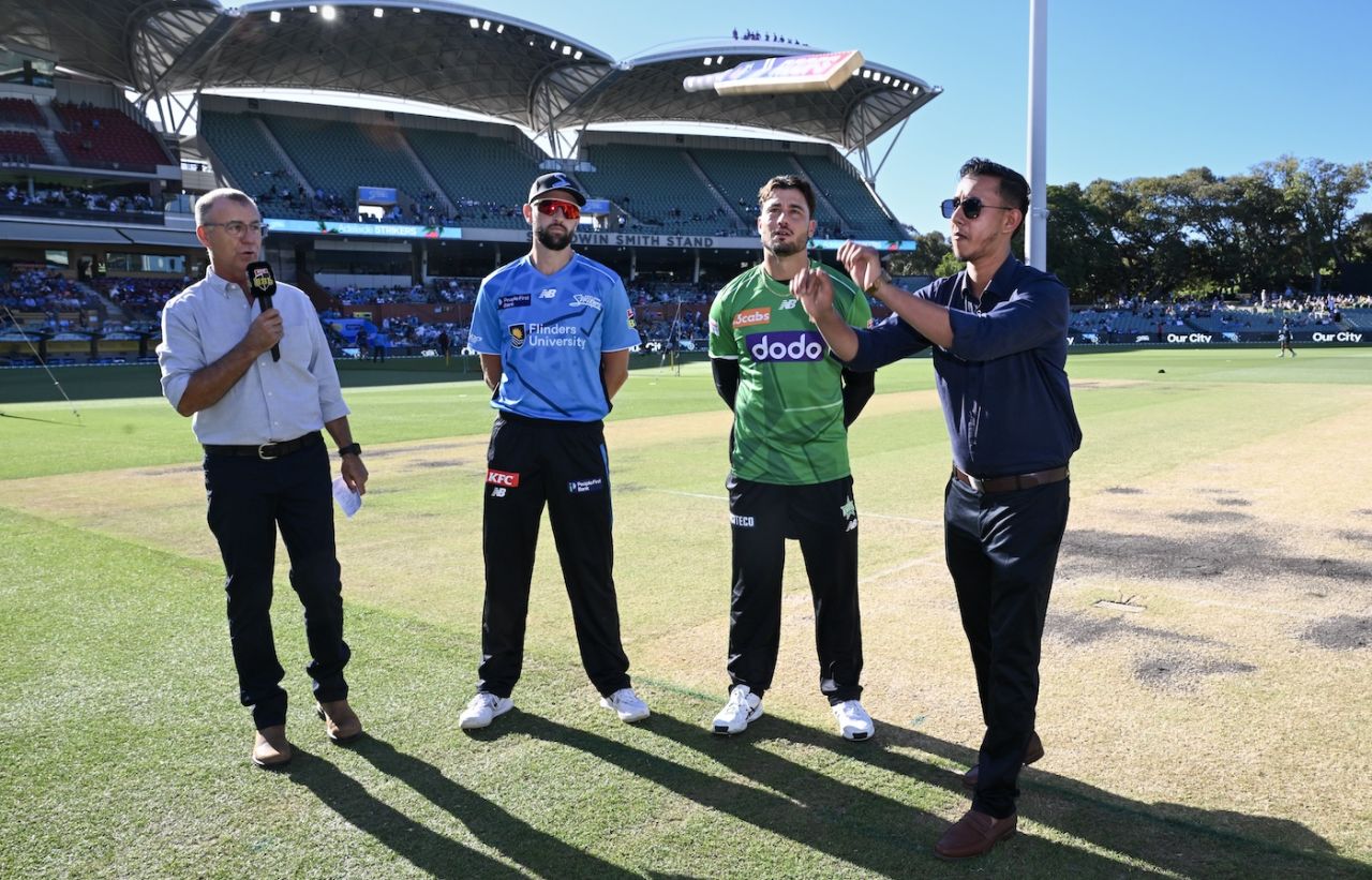 Matthew Short and Marcus Stoinis at the toss, Adelaide Strikers vs Melbourne Stars, BBL, Adelaide, December 23, 2025