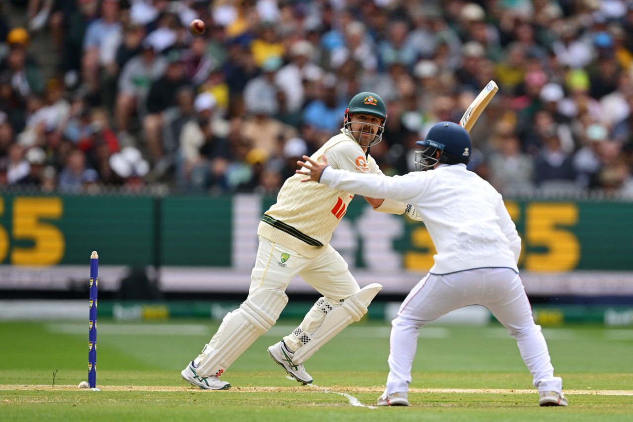 Travis Head flicks the ball away, Australia vs England, 4th Test, Melbourne, 1st day, December 26, 2025