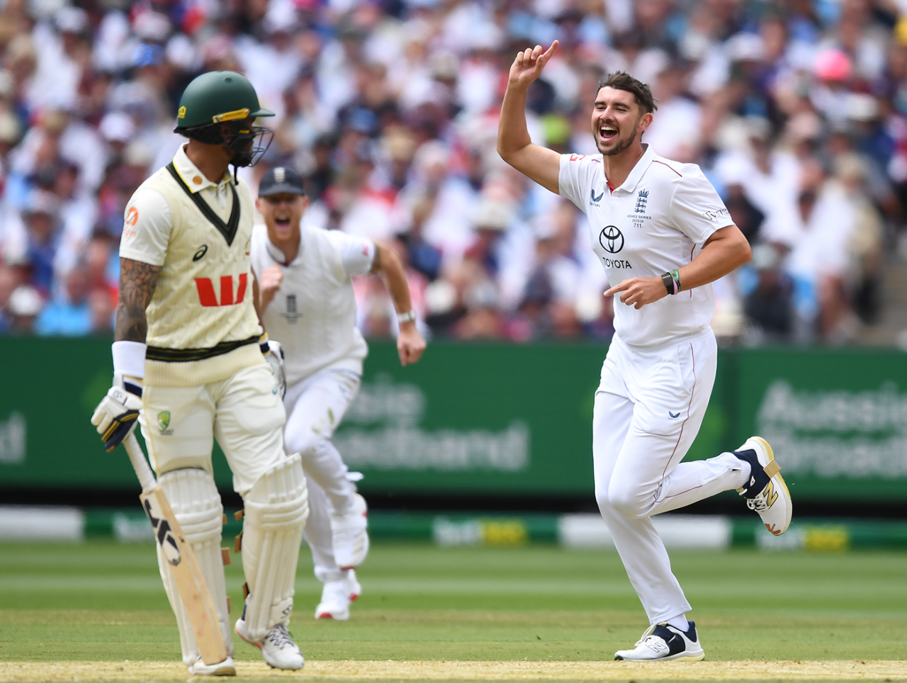 Josh Tongue had Jake Weatherald caught down the leg side, Australia vs England, 4th Test, Melbourne, 1st day, December 26, 2025
