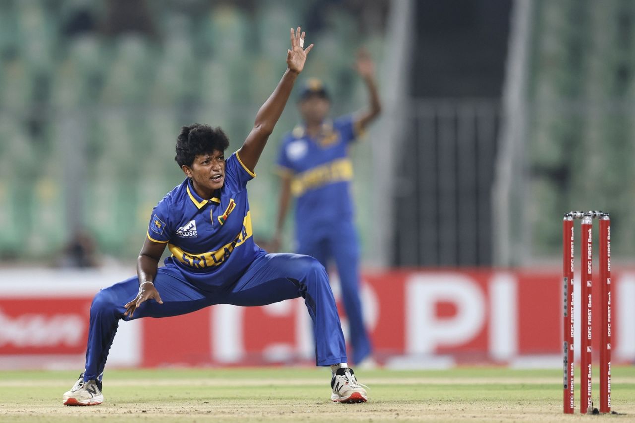 Kavisha Dilhari appeals, India vs Sri Lanka, 3rd T20I, Thiruvananthapuram, December 26, 2025