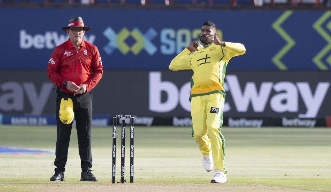 Prenelan Subrayen took three wickets in the powerplay, Durban's Super Giants vs Joburg Super Kings, SA20 2026, Durban, December 30, 2025