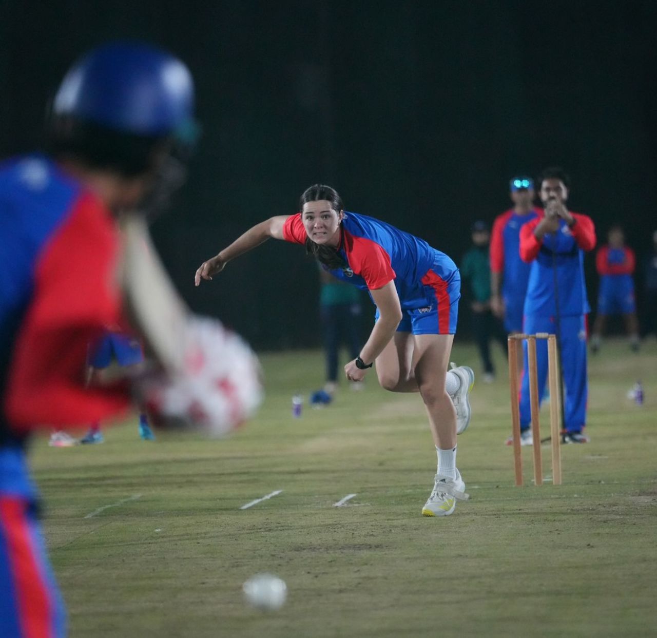 Lucy Hamilton bowls in the Delhi Capitals camp, WPL 2026, Goa, December 31, 2025