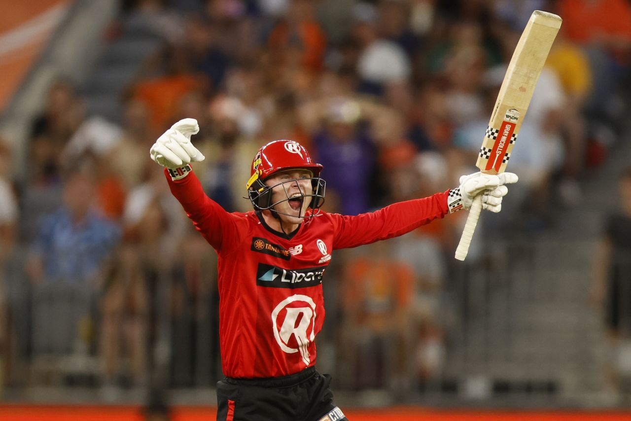 Oliver Peake celebrates after hitting a last-ball six, Perth Scorchers vs Melbourne Renegades, Perth, January 7, 2026