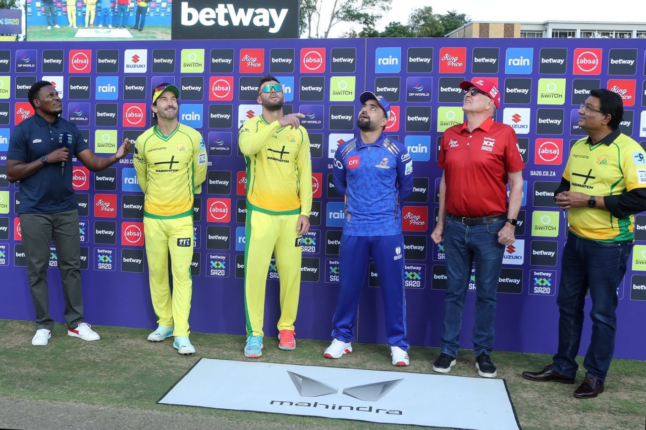 Joburg Super Kings captain Faf du Plessis brought Donovan Ferreira along with him to flip the coin, Joburg Super Kings vs MI Cape Town, Johannesburg, SA20, Jan 10 2026
