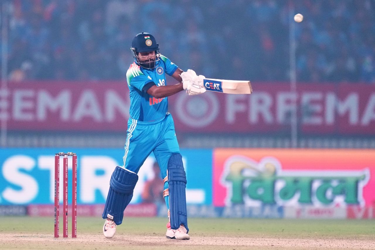 Shreyas Iyer shapes to heave the ball over the leg side, India vs New Zealand, 1st ODI, Vadodara, January 11, 2026