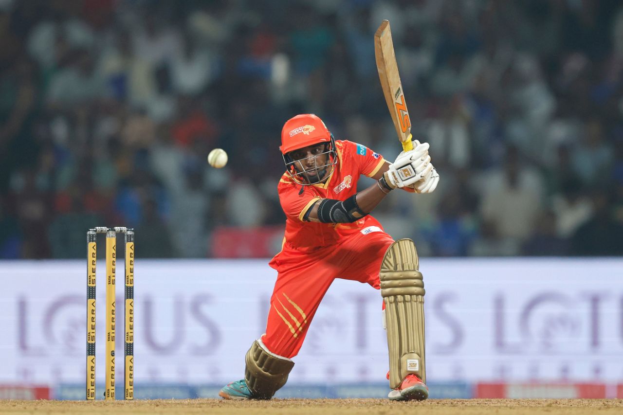 Bharti Fulmali hit an unbeaten 15-ball 36, Mumbai Indians vs Gujarat Giants, WPL, Navi Mumbai, January 13, 2026