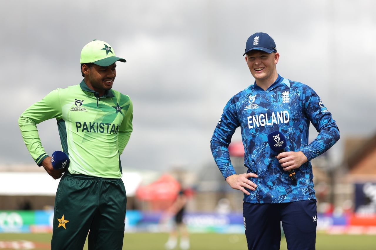 Farhan Yousaf and Thomas Rew at the toss, England vs Pakistan, Under-19 World Cup, Harare, January 16, 2026
