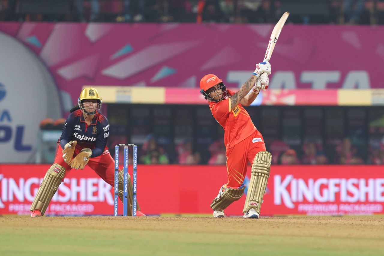 Kashvee Gautam struck some blows from No. 7, Gujarat Giants vs Royal Challengers Bengaluru, WPL, Navi Mumbai, January 16, 2026