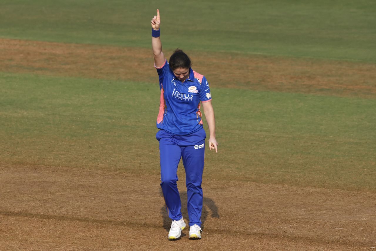 Nat Sciver-Brunt struck twice in the 19th over, Mumbai Indians vs UP Warriorz, WPL 2026, Navi Mumbai, January 17, 2026
