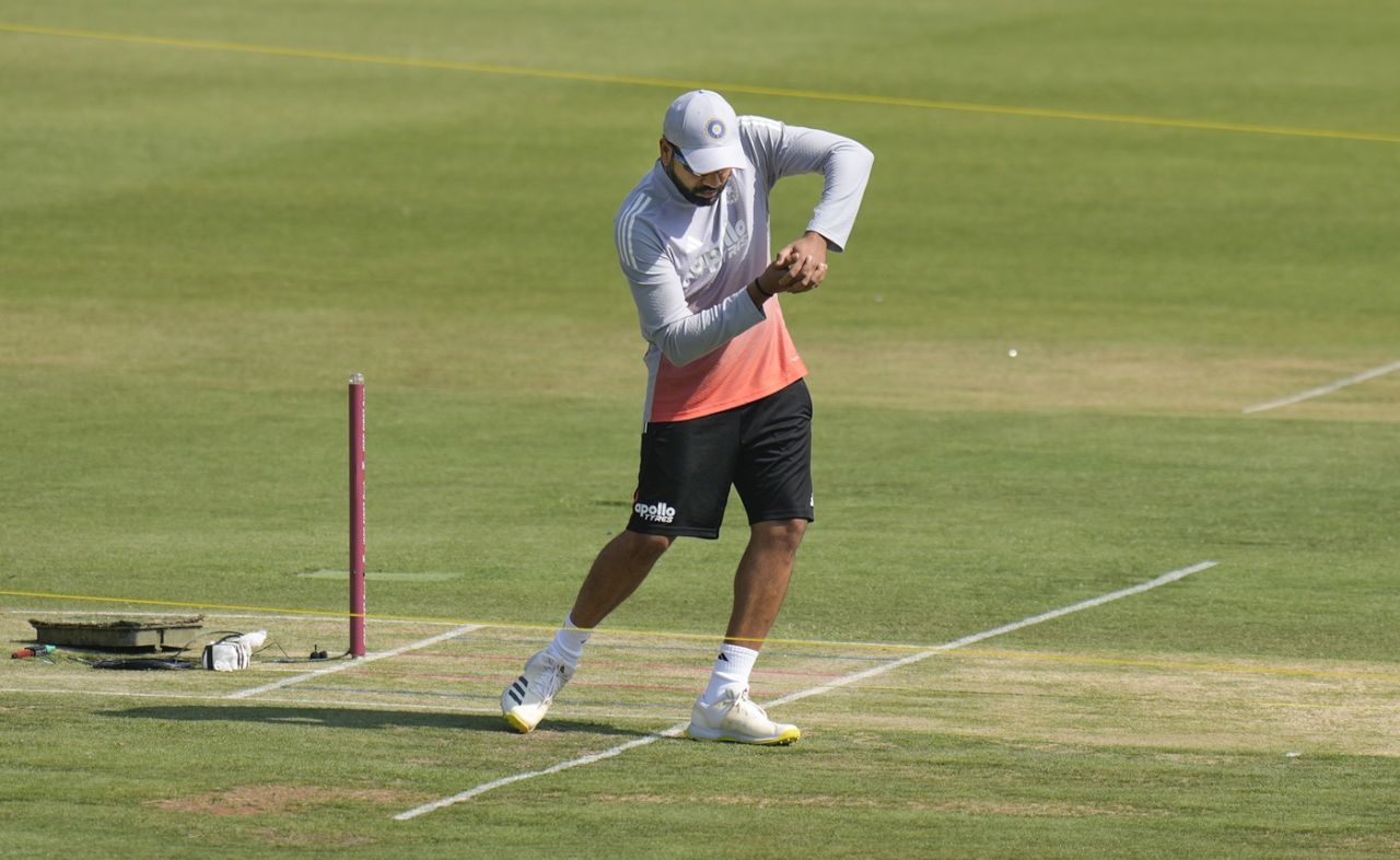 Rohit Sharma shadow practices ahead of the third ODI against New Zealand, Indore, January 17, 2026