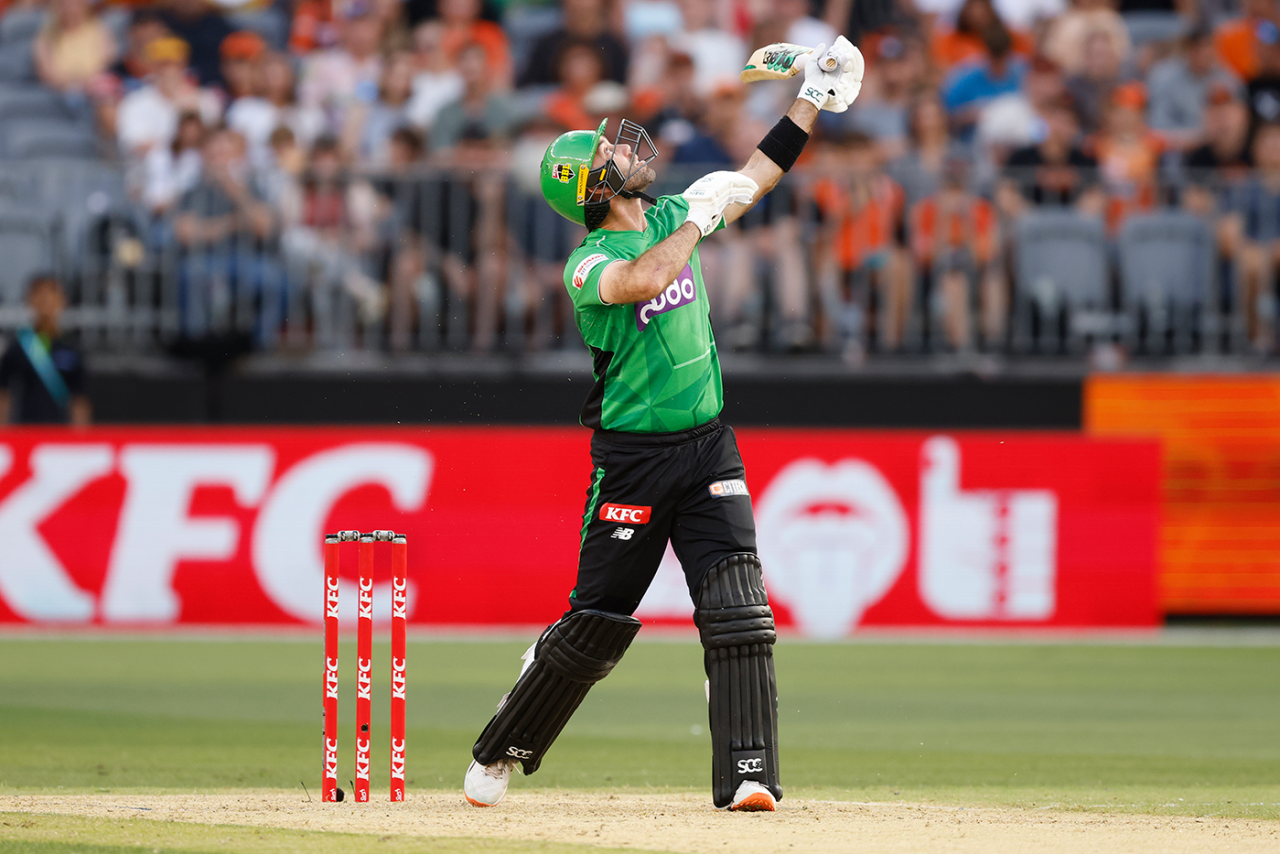 Glenn Maxwell launches a ball into the air, Perth Scorchers vs Melbourne Stars, BBL, Perth, January 17, 2026