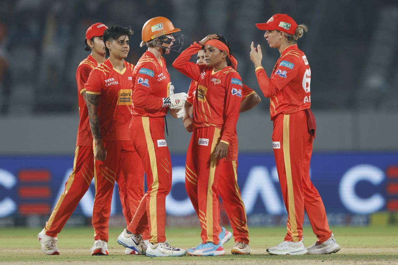 Rajeshwari Gayakwad celebrates after dismissing Deepti Sharma, Gujarat Giants vs UP Warriorz, WPL, Vadodara, January 22, 2026