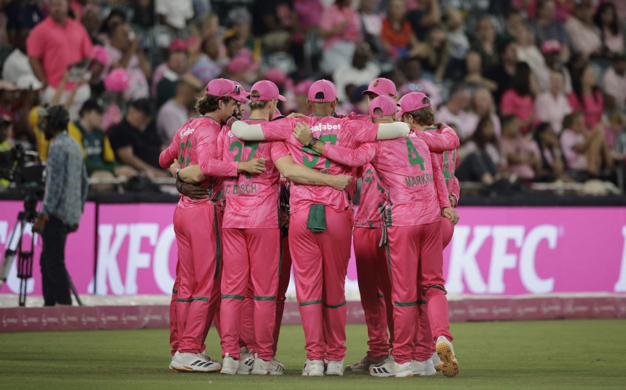 The South Africa team turned up in pink, South Africa vs West Indies, 3rd T20I, Johannesburg, January 31, 2026