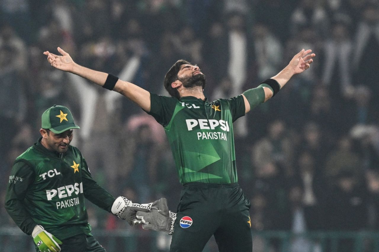 Shaheen Shah Afridi struck twice in his opening spell, Pakistan vs Australia, 3rd T20I, Lahore, February 1, 2026
