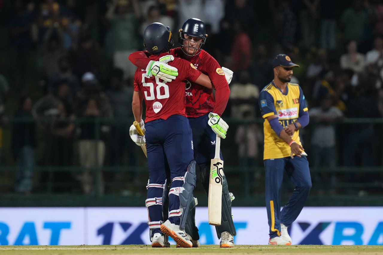 Sam Curran and Tom Banton after sealing the win, Sri Lanka vs England, 2ns T20I, Pallekele, February 1, 2026
