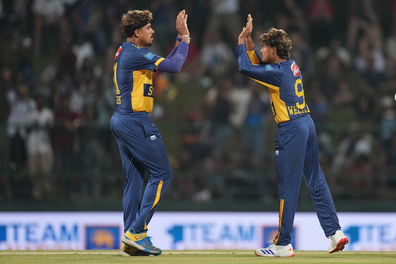 Dunith Wellalage celebrates with Maheesh Theekshana, Sri Lanka vs England, 3rd T20I, Pallekele, February 3, 2026