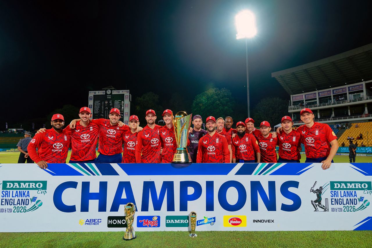 England's players pose with the series trophy, Sri Lanka vs England, 3rd T20I, Pallekele, February 3, 2026
