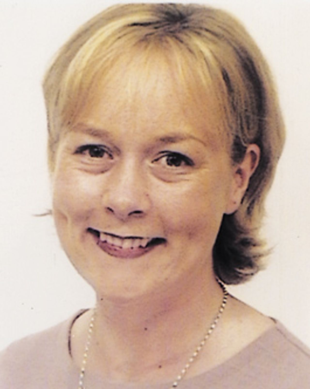 Portrait of Adele Spence - Ireland preliminary squad member for the CricInfo Women's World Cup 2000