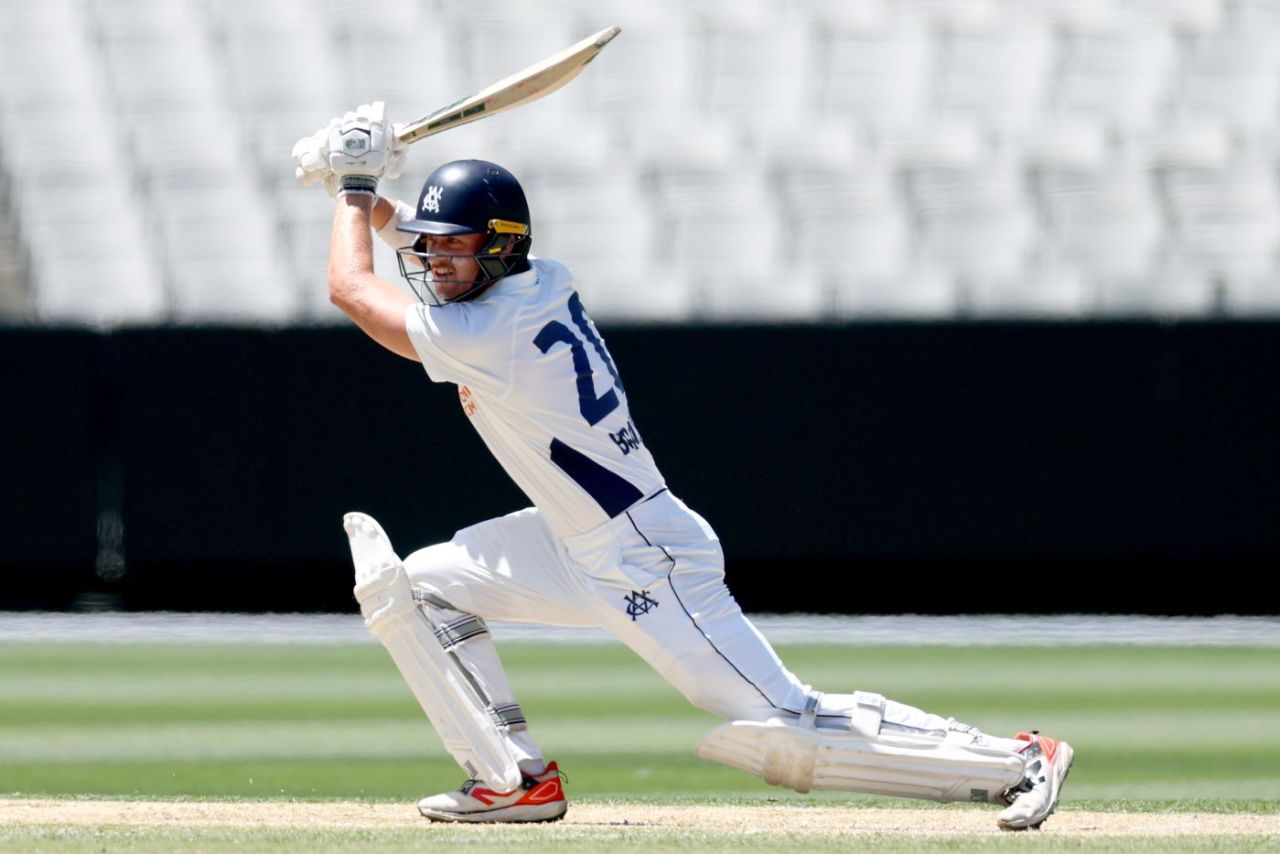 Dylan Brasher drives through cover, Victoria vs Queensland, Sheffield Shield, MCG, February 7, 2026