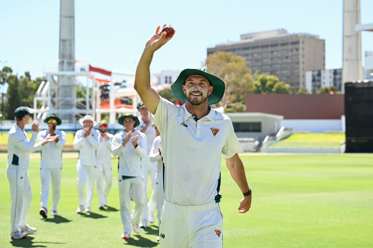 Gabe Bell walks off as Tasmania's hero, Western Australia vs Tasmania, Sheffield Shield, WACA, February 8, 2026