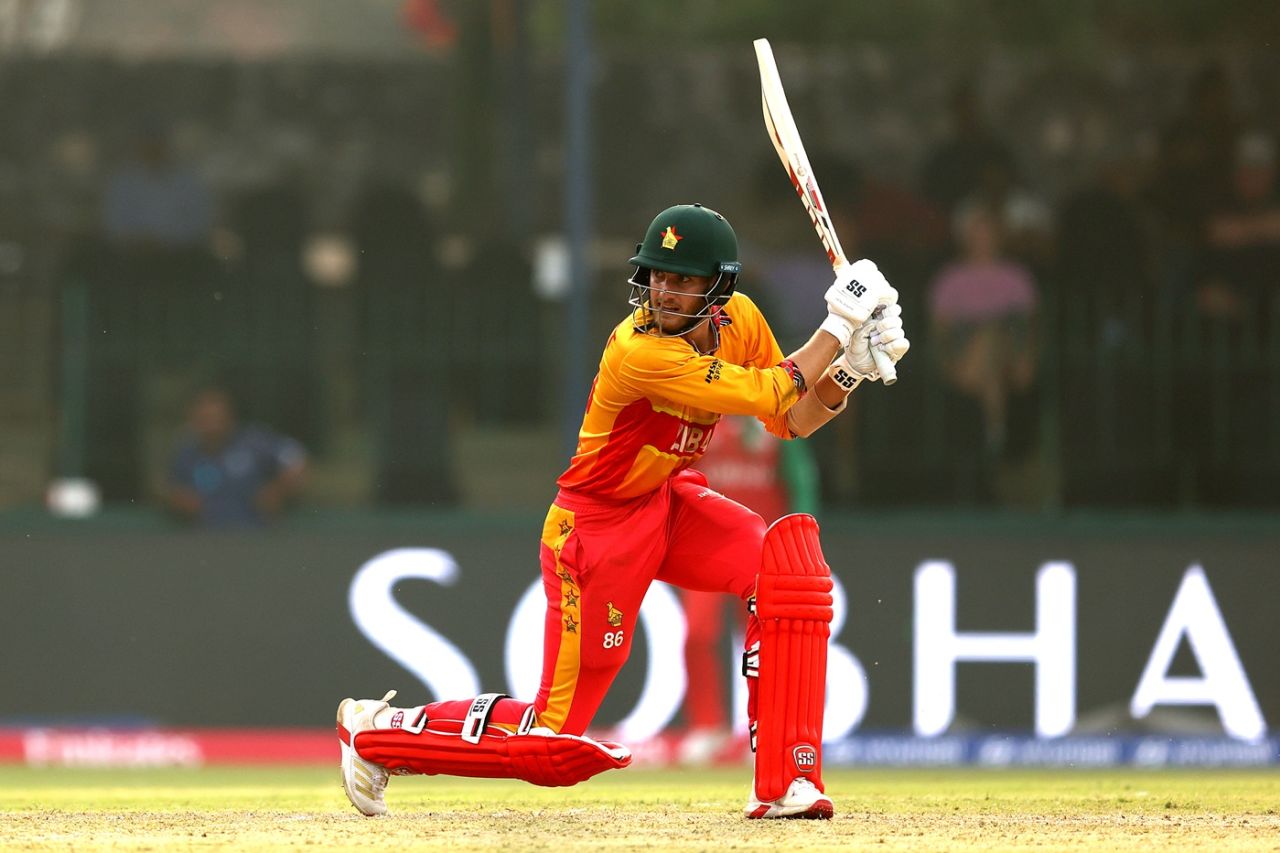 Brian Bennett sends one to the off side, Oman vs Zimbabwe, T20 World Cup, Colombo, February 9, 2026
