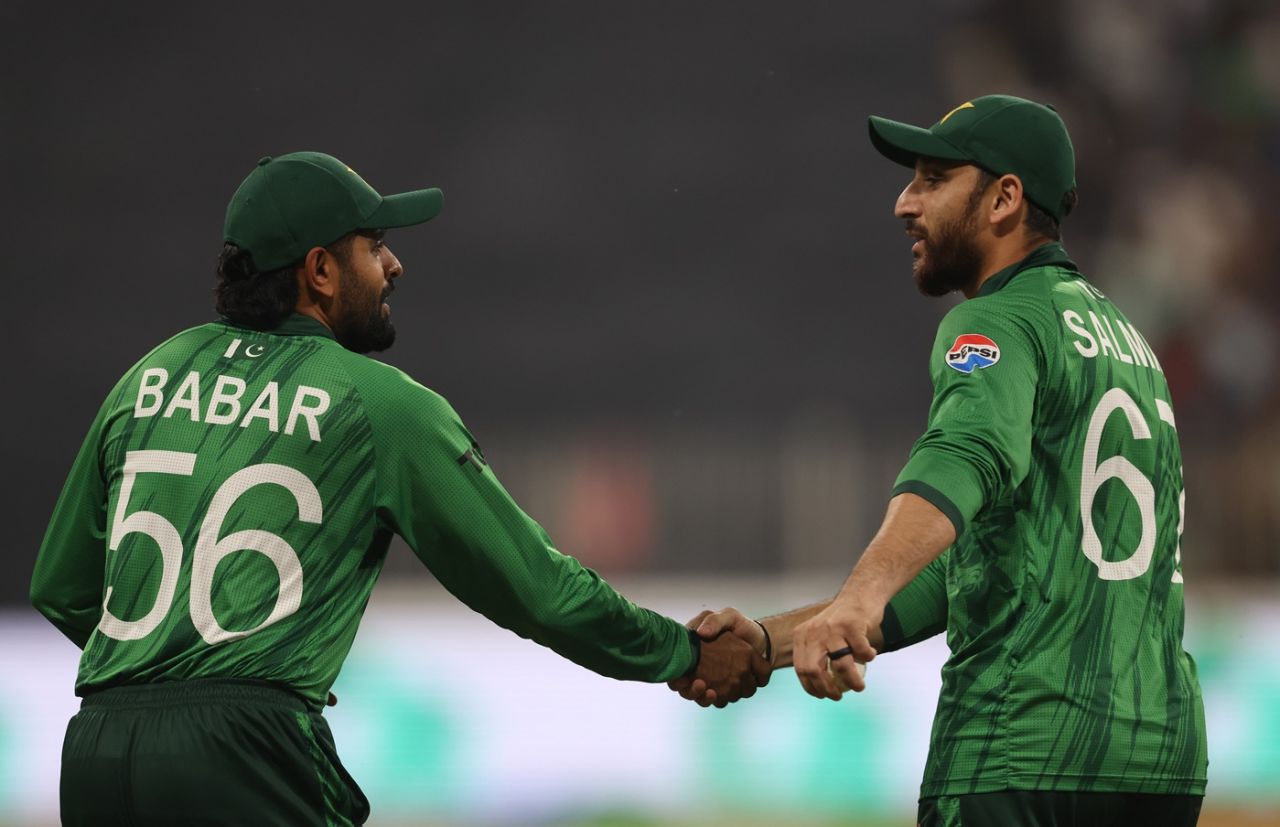 Babar Azam and Salman Agha shake hands in the field, Pakistan vs USA, Men's T20 World Cup, Colombo, February 10, 2026