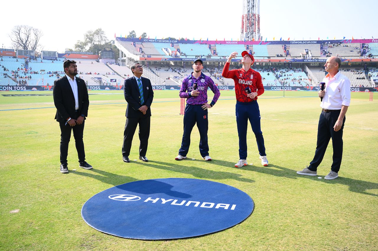 Harry Brook tosses the coin, England vs Scotland, T20 World Cup, Group C, Kolkata, February 14, 2026