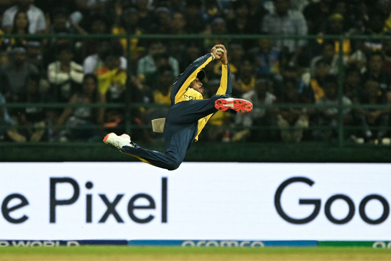 Pathum Nissanka took a stunning catch to send back Glenn Maxwell, Sri Lanka vs Australia, T20 World Cup 2026, Pallekele, February 16, 2026