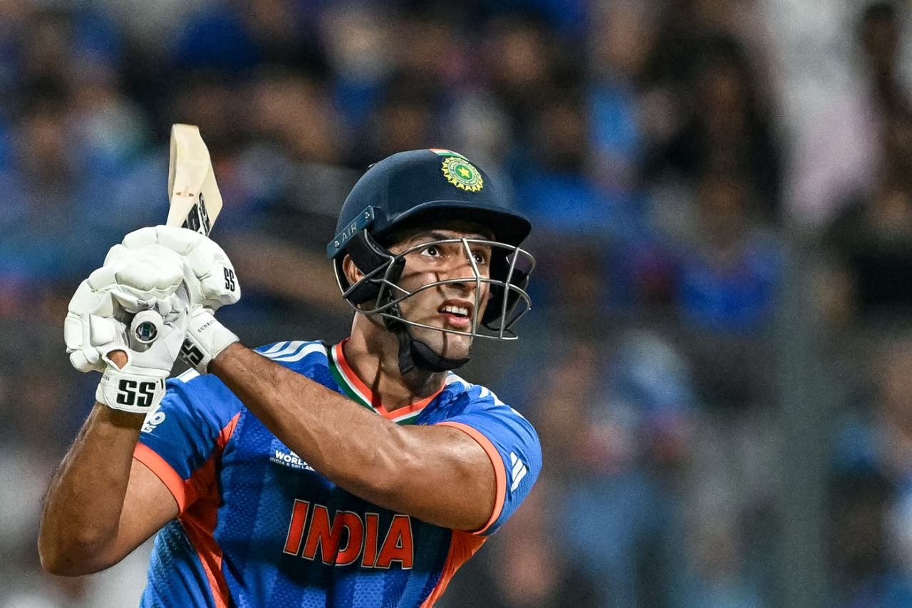 Shivam Dube was promoted to No. 4, India vs England, T20 World Cup semi-final, Mumbai, March 5, 2026