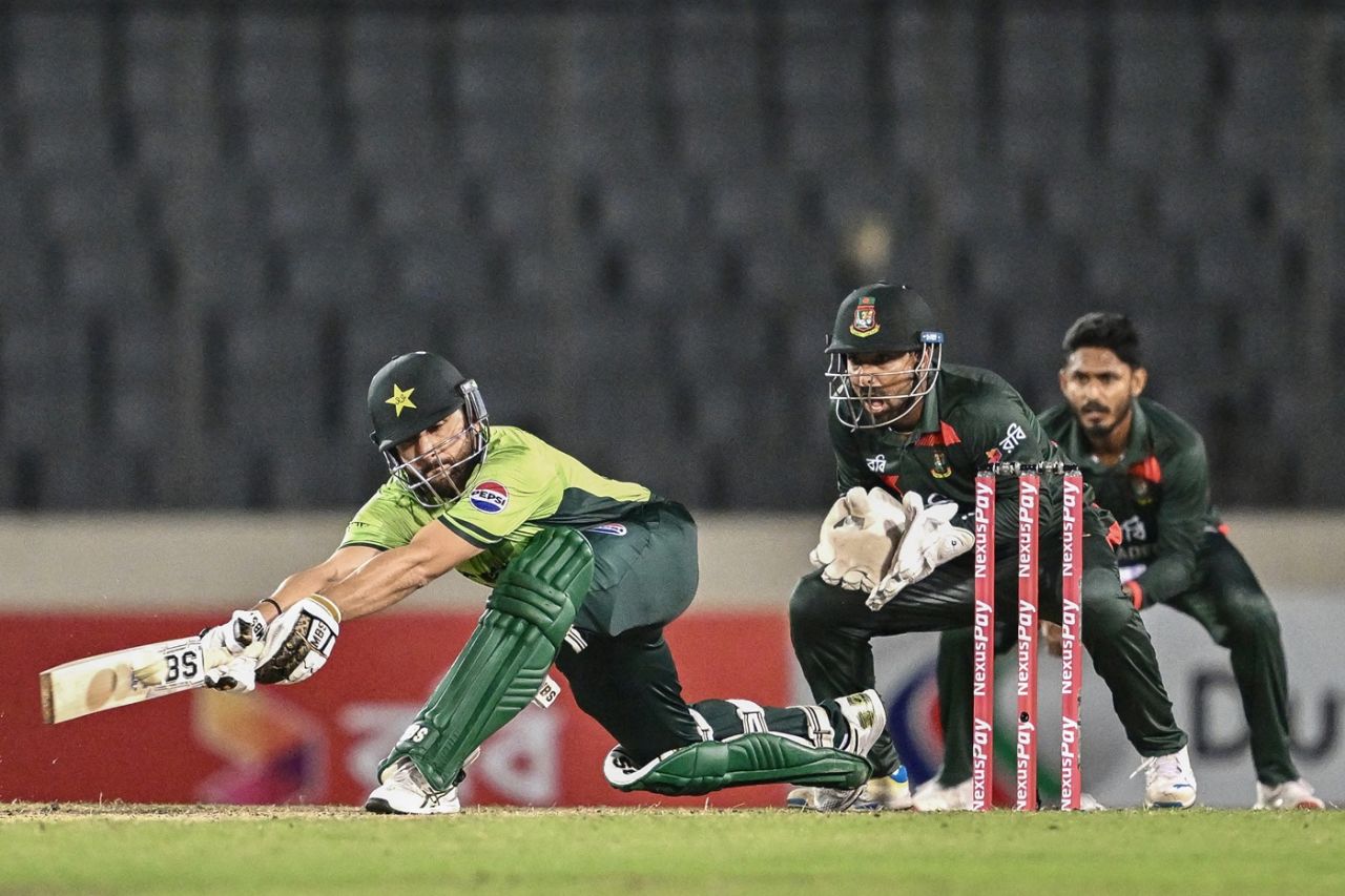 Salman Ali Agha rolls out a sweep, Bangladesh vs Pakistan, 3rd ODI, Mirpur, March 15, 2026