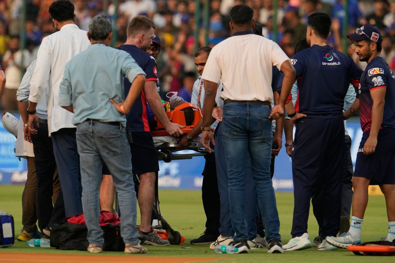 Lungi Ngidi was stretchered off after landing on his head, Delhi Capitals vs Punjab Kings, IPL 2026, Delhi, April 25, 2026