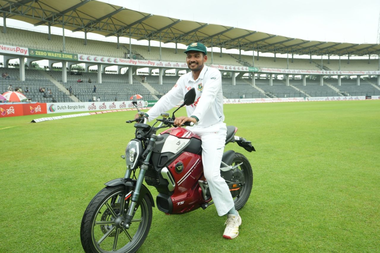 Najmul Hossain Shanto strikes a pose, Bangladesh vs Pakistan, 2nd Test, Sylhet, 5th day, May 20, 2026