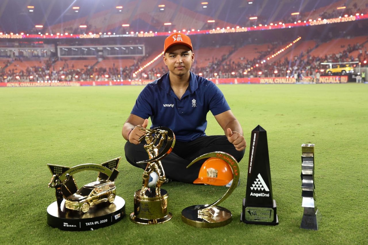 Vaibhav Sooryavanshi with his haul, Royal Challengers Bengaluru vs Gujarat Titans, IPL 2026 final, Ahmedabad, May 31, 2026