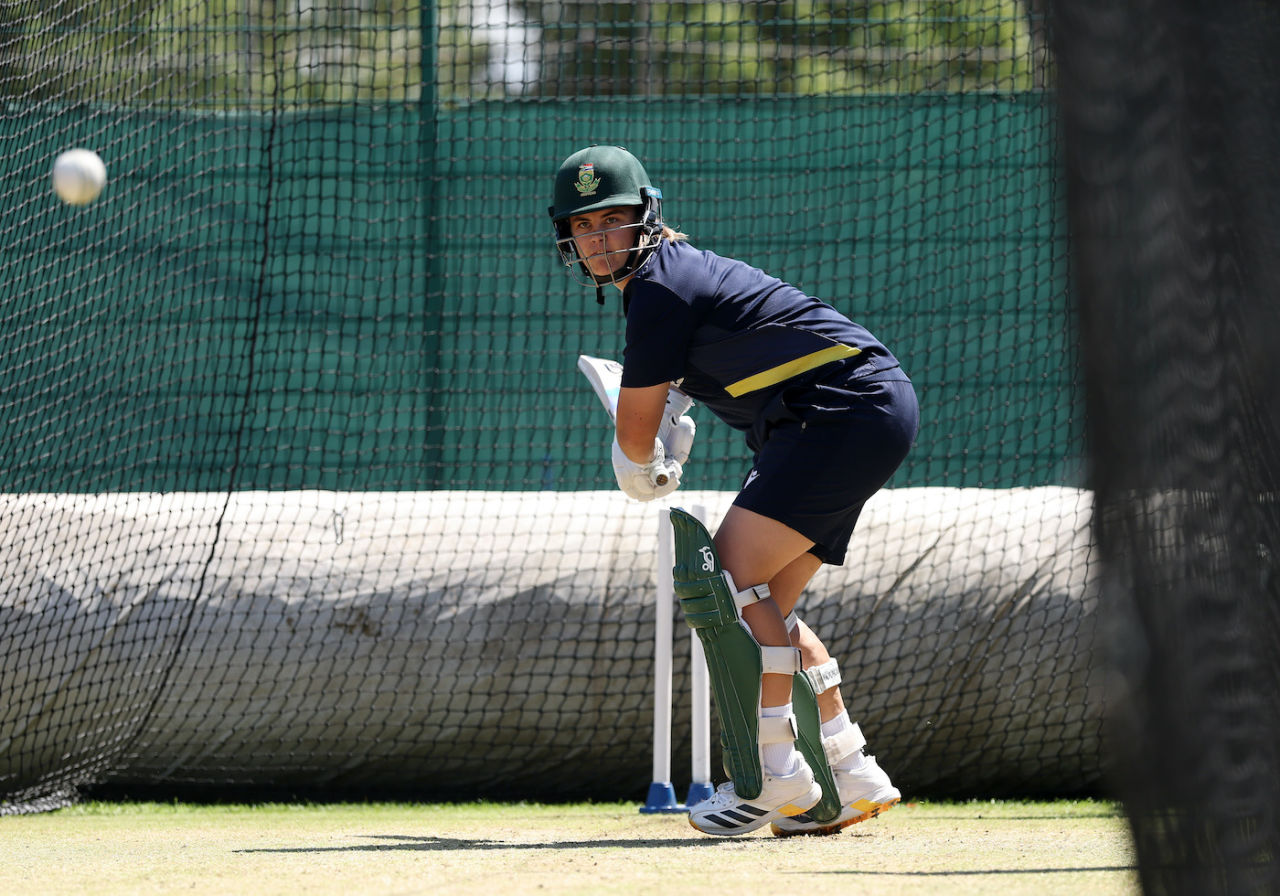 Kayla Reyneke preps for her first World Cup game, Women's T20 World Cup, Manchester, June 12, 2026