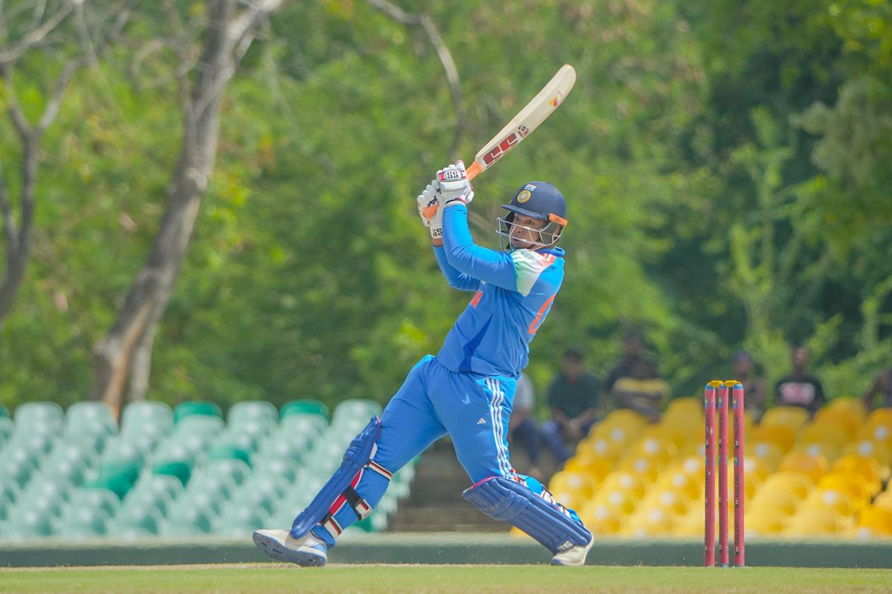 Vaibhav Sooryavanshi hit three fours and two sixes off his first five balls, Sri Lanka A vs India A, One-day tri-series Final, Dambulla, June 21, 2026