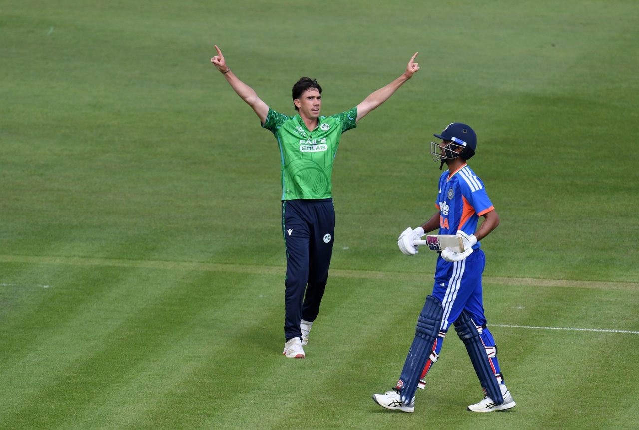 Matt Hollard celebrates after dismissing Washington Sundar, Ireland vs India, 1st men's T20I, Belfast, June 26, 2026