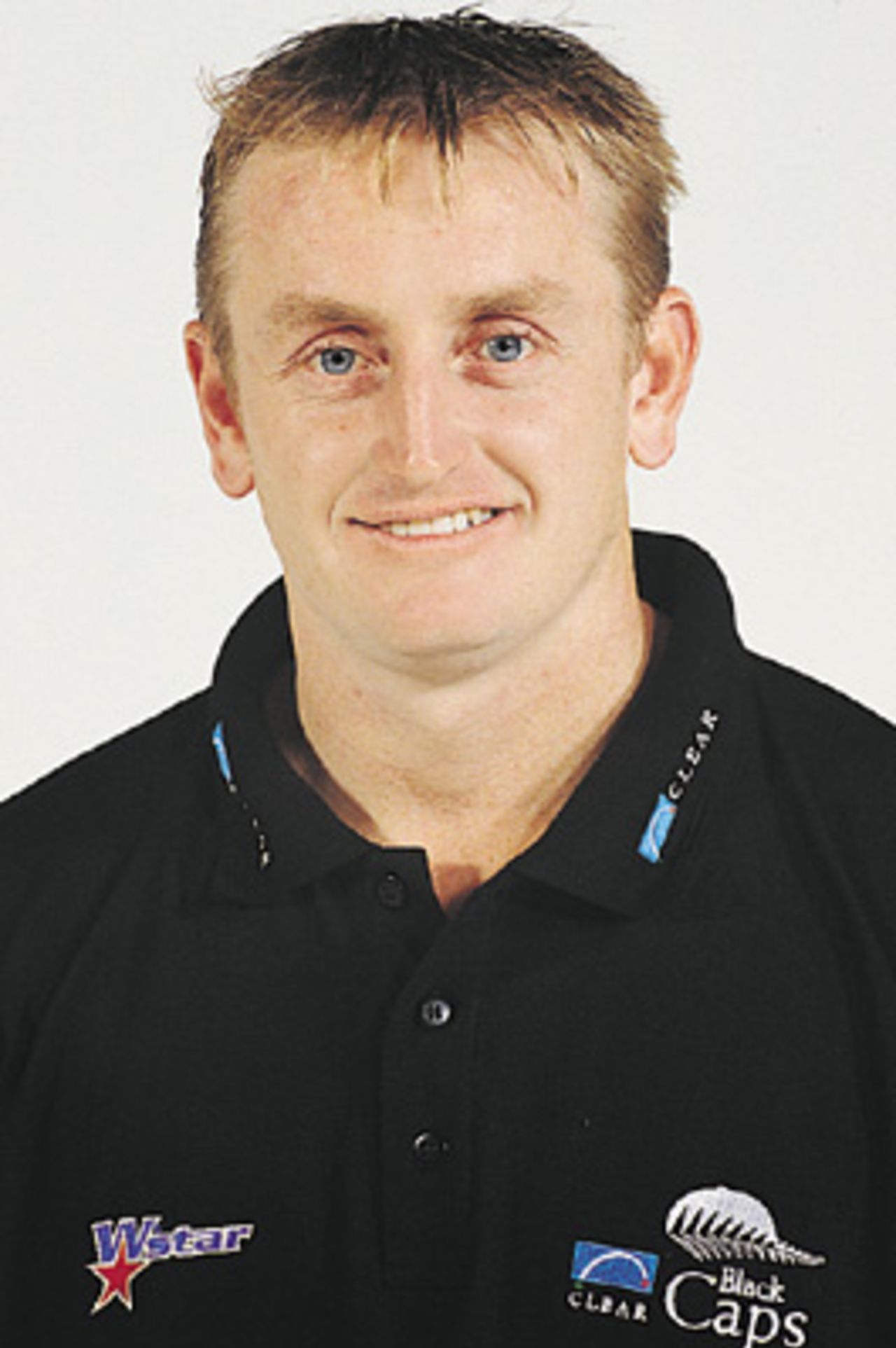 Portrait of Scott Styris - New Zealand player in the 2000/01 season
