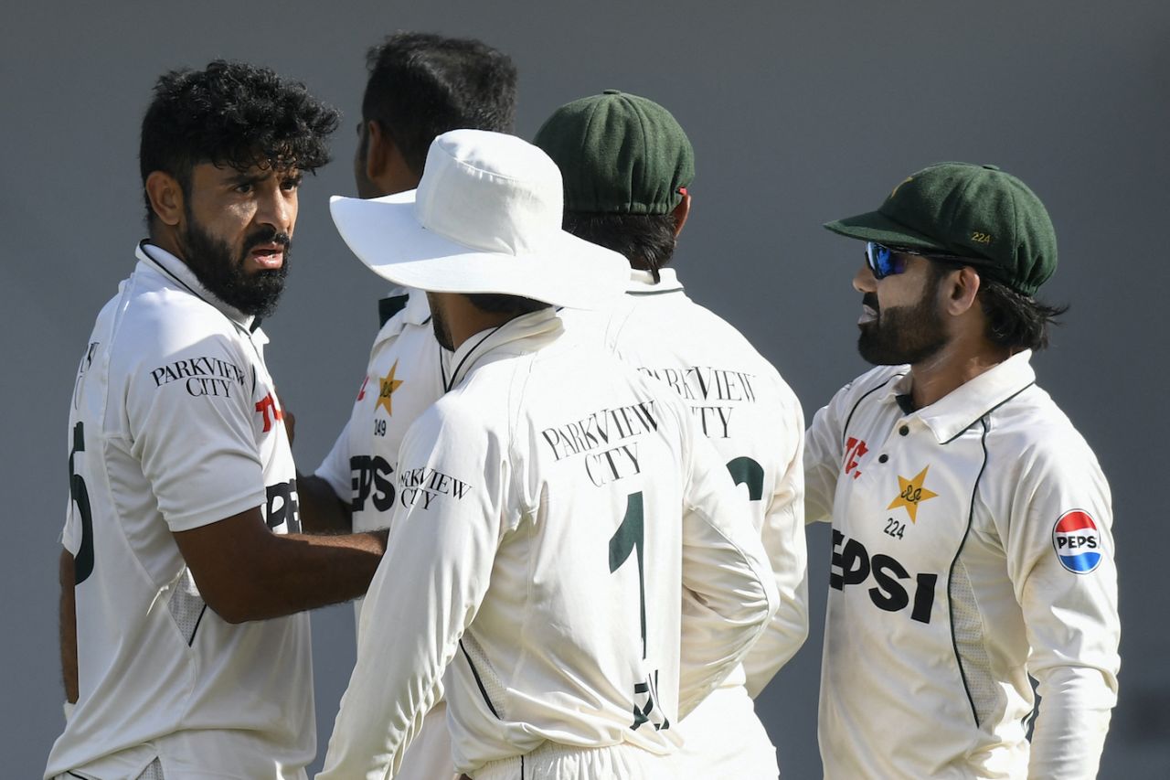 Aamer Jamal dug one in to dismiss Tagenarine Chanderpaul, West Indies vs Pakistan, 1st Test, Tarouba, 3rd day, July 27, 2026